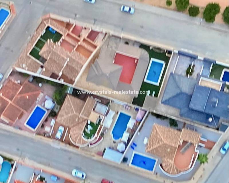 Resale - villa - Benijofar