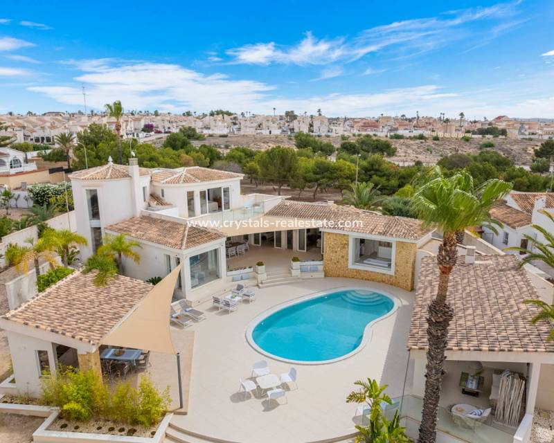 Resale - villa - Ciudad Quesada