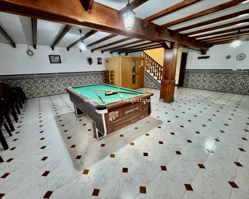 Resale - Finca / Country Property - Castalla