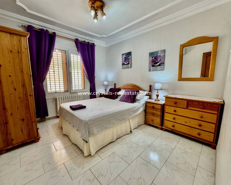 Resale - Finca / Country Property - Castalla