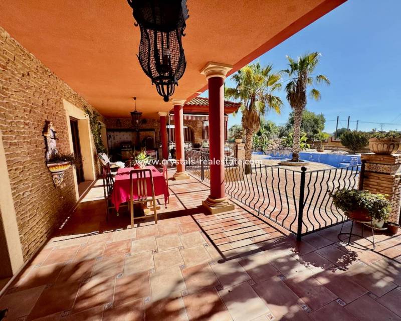 Venta - Finca / Country Property - Los Montesinos