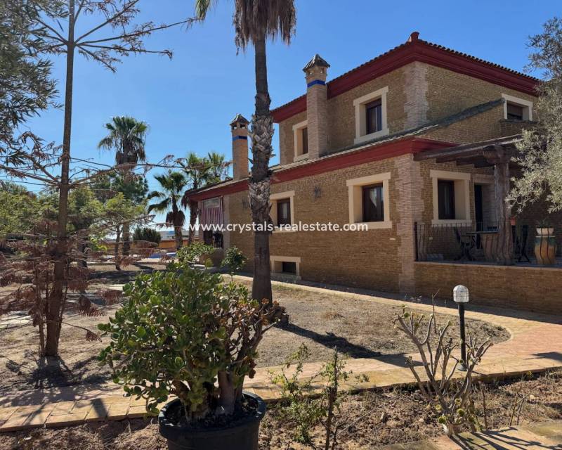 Venta - Finca / Country Property - Los Montesinos