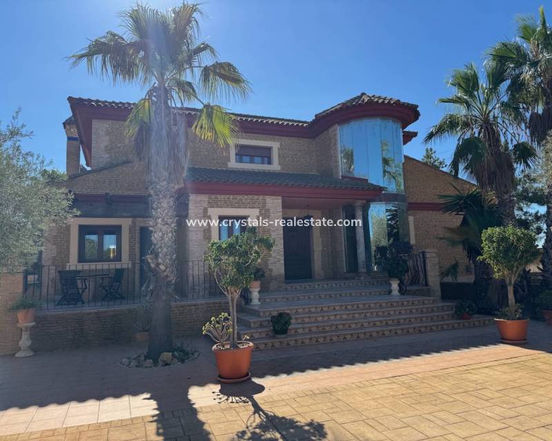 Venta - Finca / Country Property - Los Montesinos