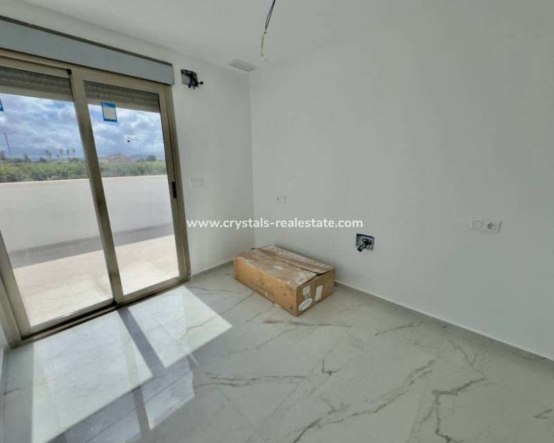 New Build - villa - Daya Nueva