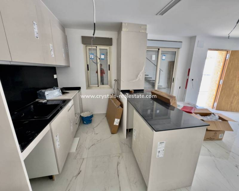 New Build - villa - Daya Nueva