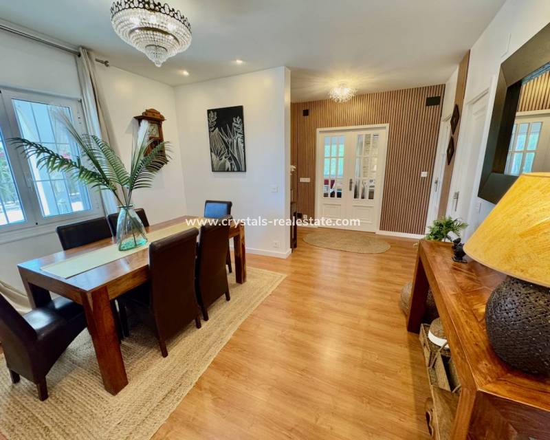 Resale - Finca / Country Property - Torrellano