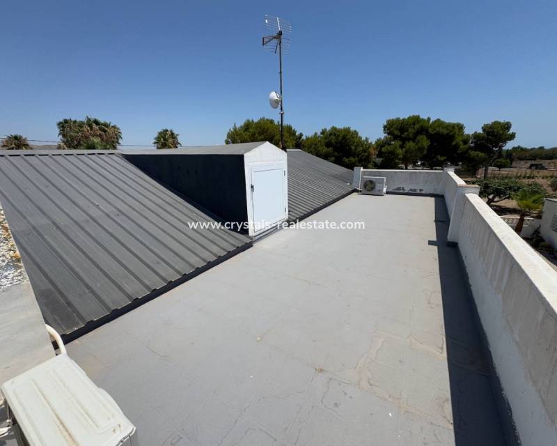 Resale - Finca / Country Property - Torrellano