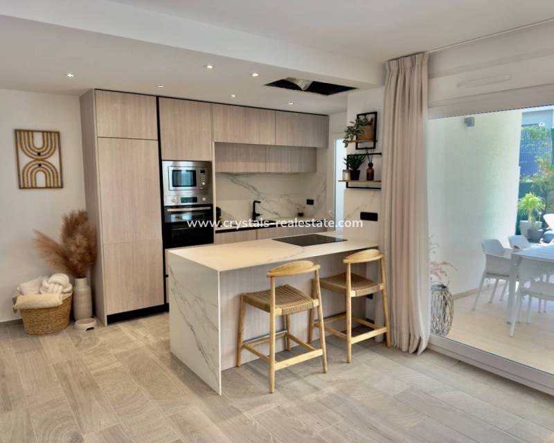 Resale - Apartment - La Finca Golf