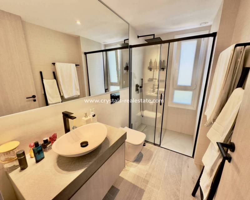 Resale - Apartment - La Finca Golf