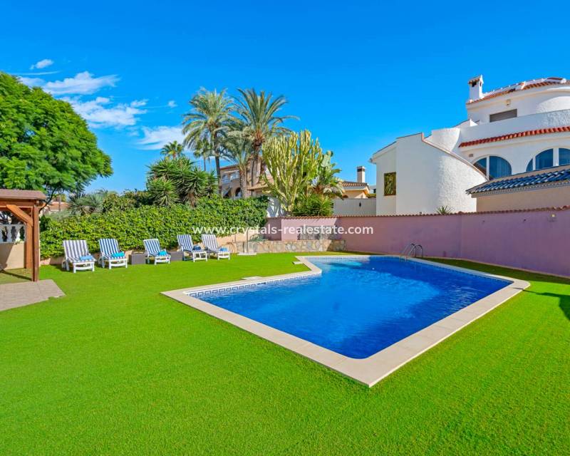 Revente - villa - Ciudad Quesada