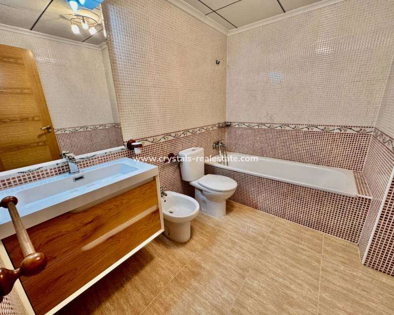 Resale - Apartment - Formentera del Segura