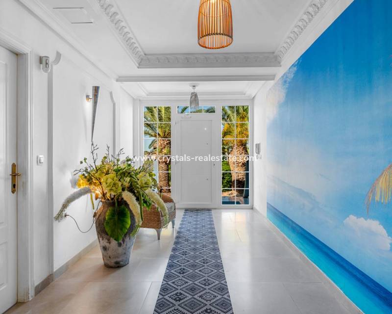 Venta - Finca / Country Property - Los Montesinos