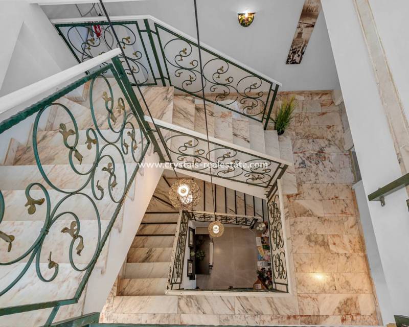 Venta - Finca / Country Property - Los Montesinos