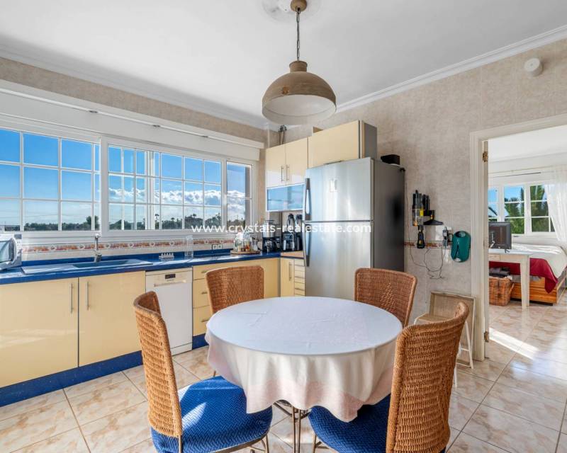 Venta - Finca / Country Property - Los Montesinos