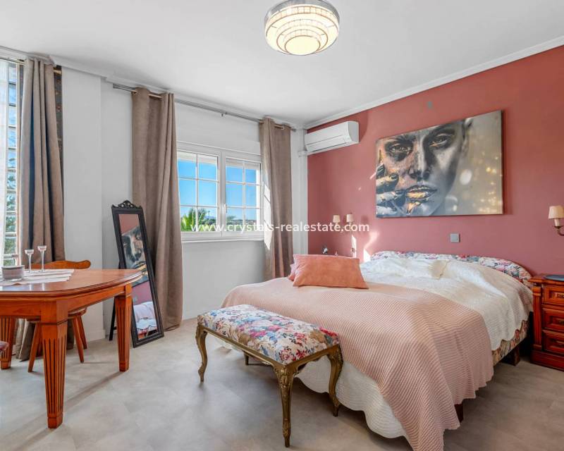 Venta - Finca / Country Property - Los Montesinos