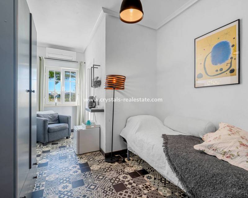 Venta - Finca / Country Property - Los Montesinos