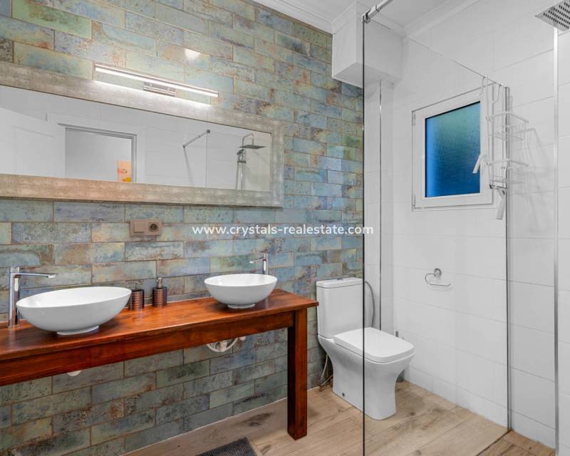 Venta - Finca / Country Property - Los Montesinos