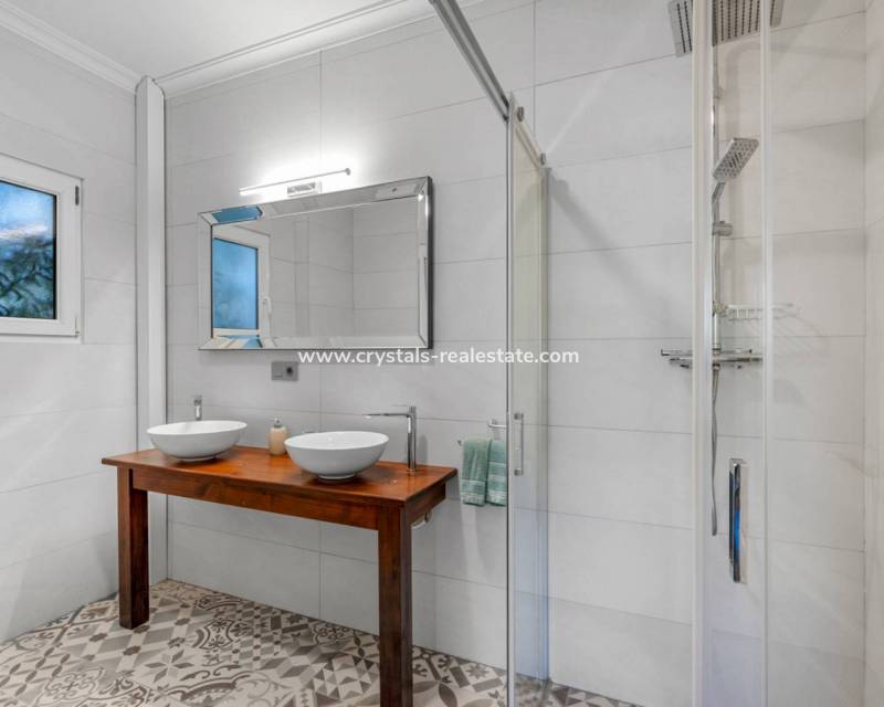 Venta - Finca / Country Property - Los Montesinos