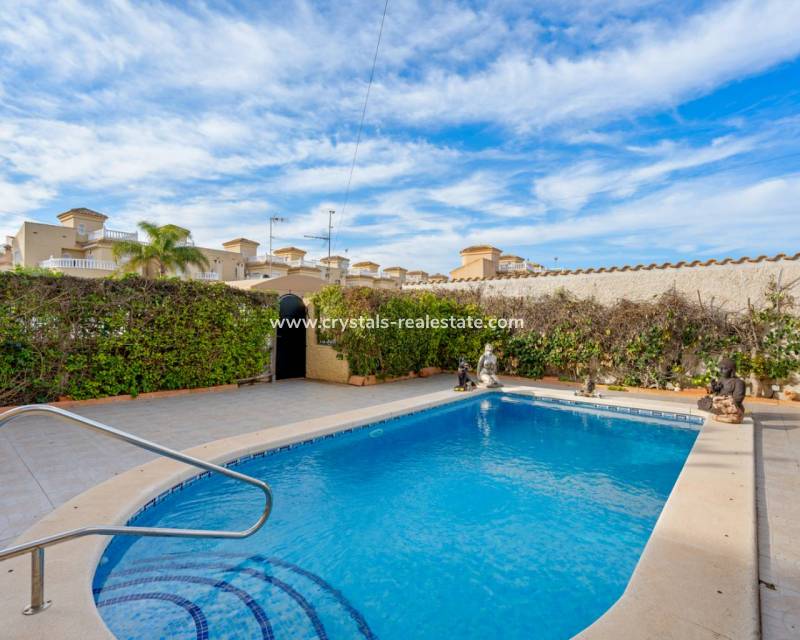 Resale - villa - Ciudad Quesada