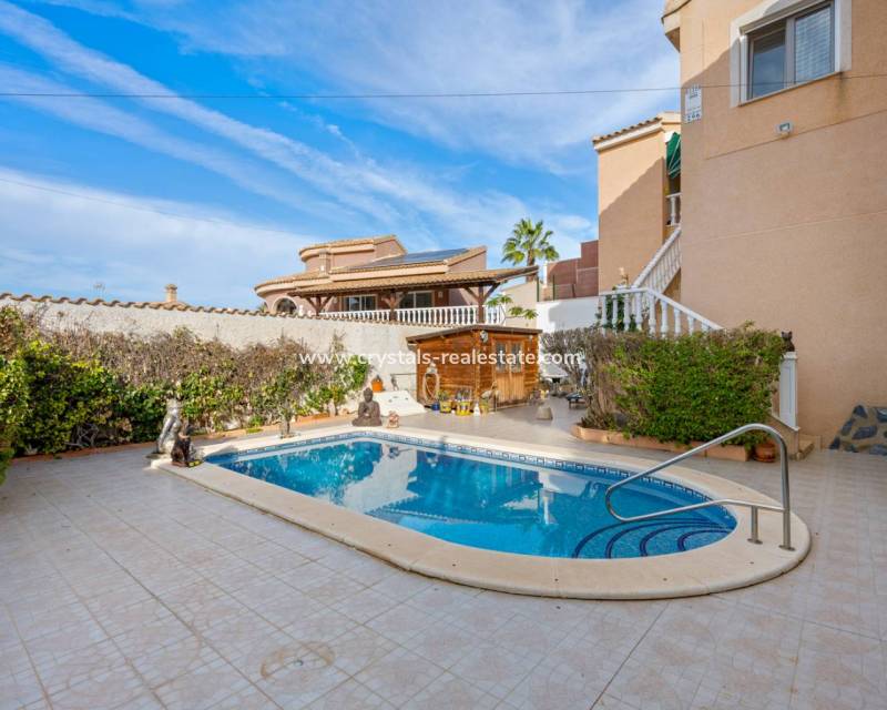 Resale - villa - Ciudad Quesada