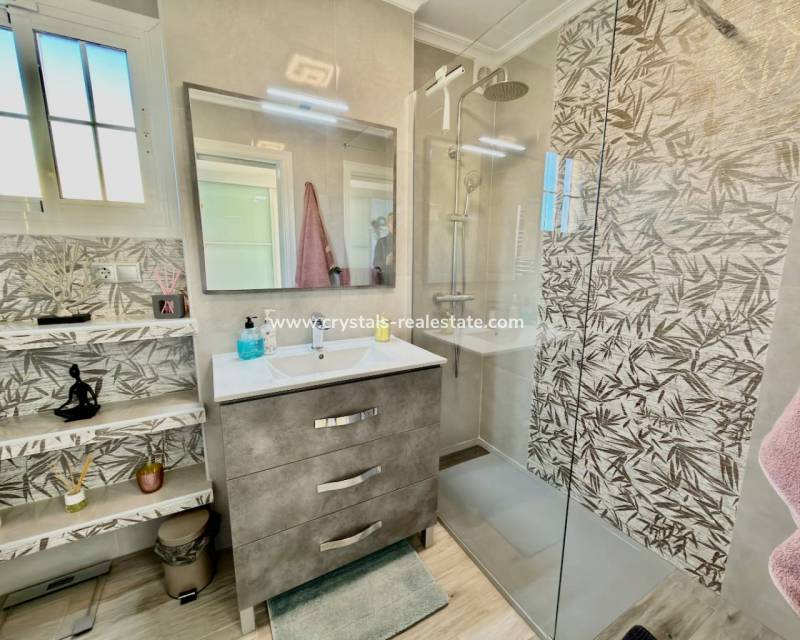 Resale - villa - Guardamar del Segura - EL RASO