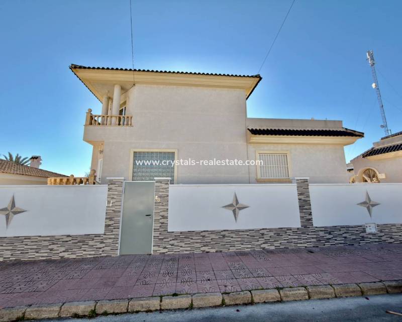 Resale - villa - Ciudad Quesada
