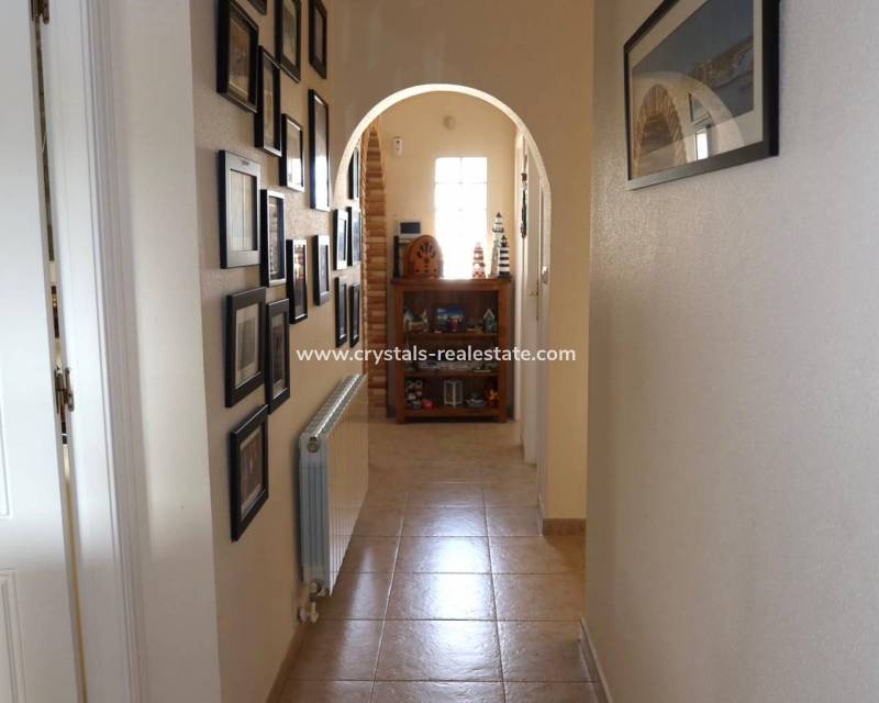 Resale - Finca / Country Property - Orihuela