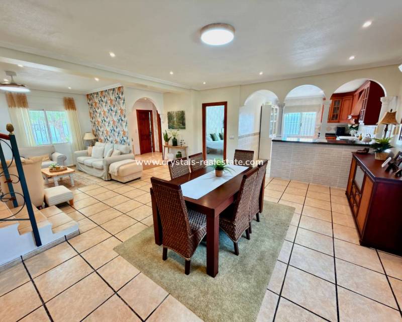 Revente - villa - Hondón de los Fráiles