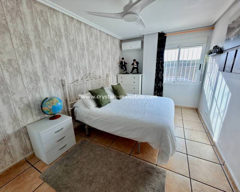 Revente - villa - Hondón de los Fráiles