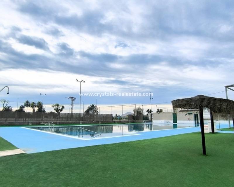 Resale - Duplex - Daya Nueva