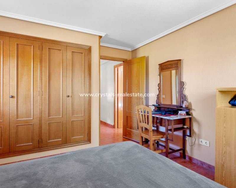 Venta - Finca / Country Property - Los Montesinos