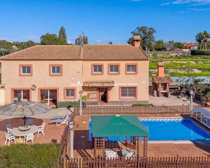 Venta - Finca / Country Property - Los Montesinos