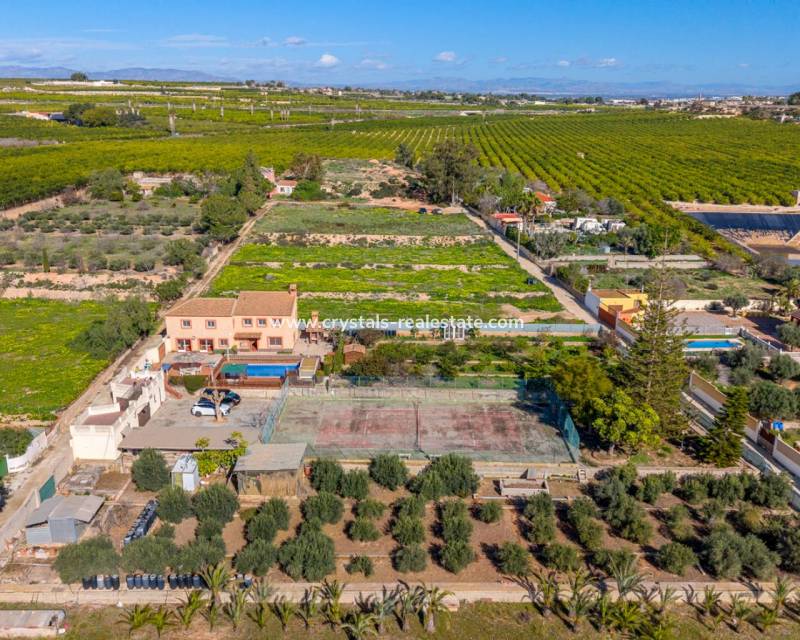 Venta - Finca / Country Property - Los Montesinos