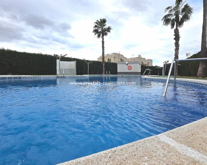 Resale - Apartment - Torrevieja - San Luis