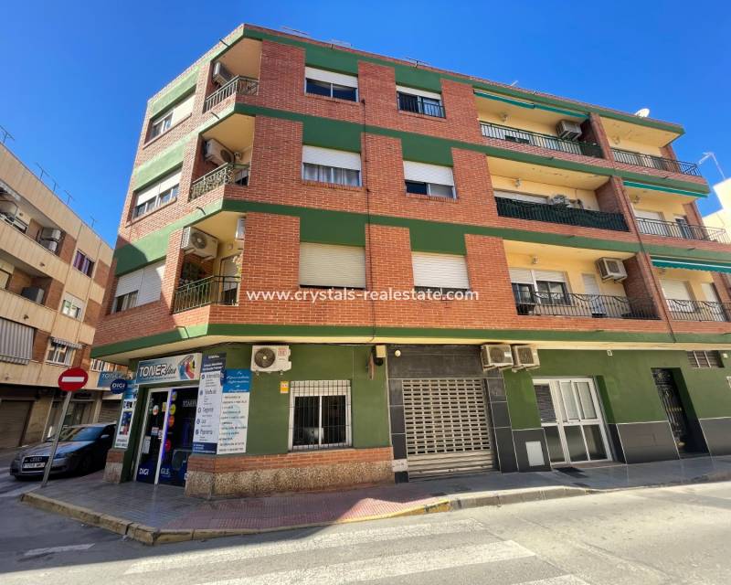 Resale - Apartment - Rojales