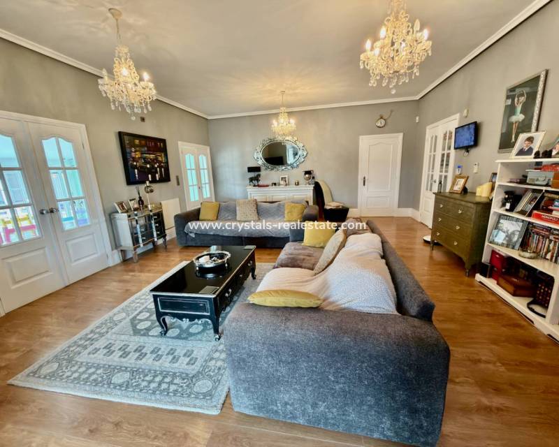 Resale - villa - Las Heredades - Heredades