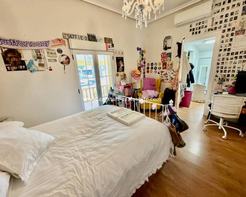 Resale - villa - Las Heredades - Heredades