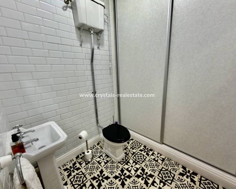 Resale - villa - Las Heredades - Heredades