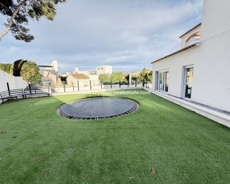 Resale - villa - Orihuela Costa - Las Filipinas