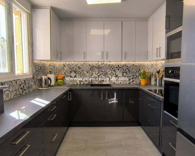 Resale - Detached Villa - Ciudad Quesada