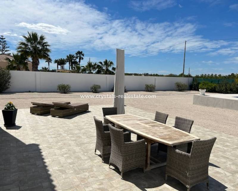 Resale - Finca / Country Property - Rafal