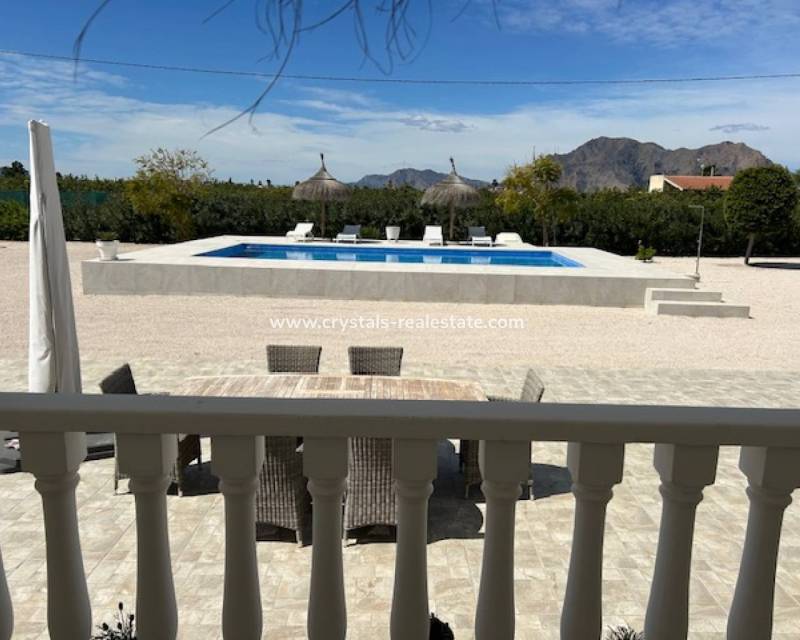 Resale - Finca / Country Property - Rafal