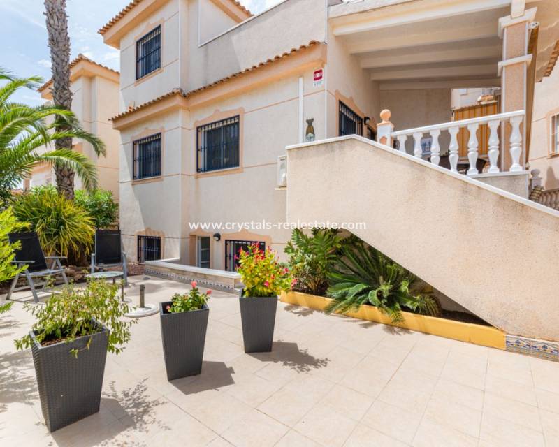 Resale - villa - Rojales - La Marquesa