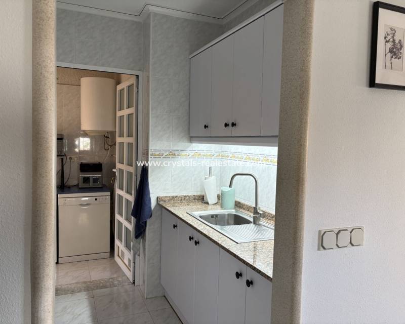 Resale - villa - Rojales - La Marquesa