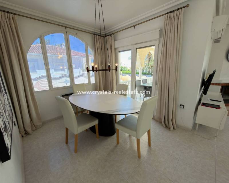 Wiederverkauf - villa - Ciudad Quesada - Urbanizaciones