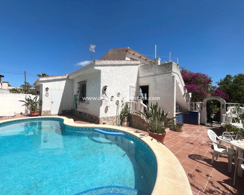 Resale - Detached Villa - Ciudad Quesada - Central Quesada