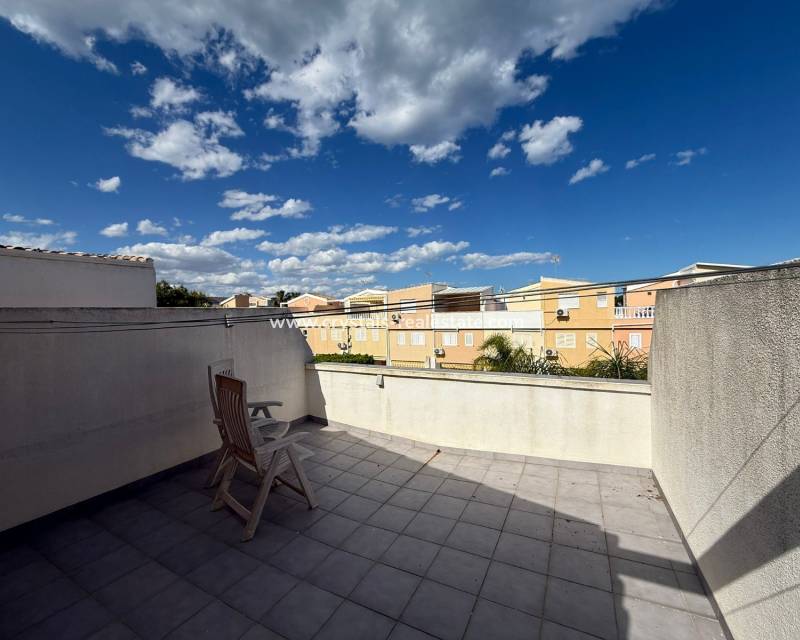 Alquiler a corto plazo - Bungalow - Guardamar