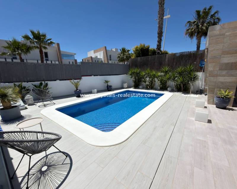 Revente - villa - La Finca Golf