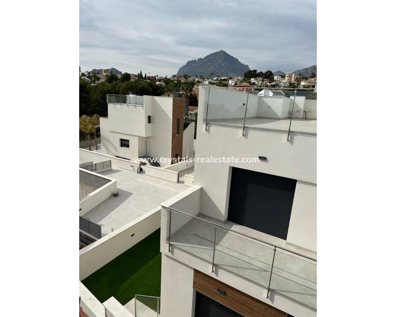 Nouvelle construction - villa - La Nucía