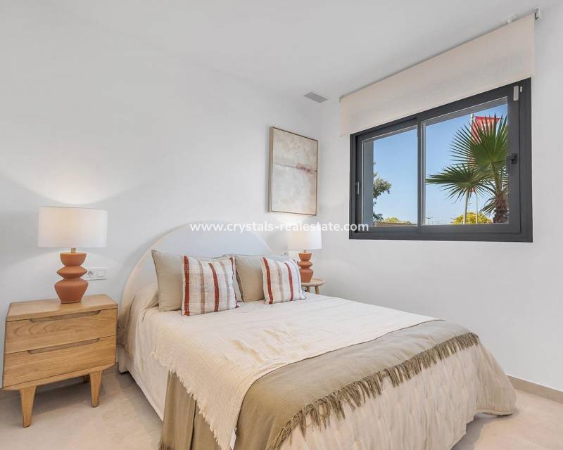 Neubau - Bungalow - Dolores - Zona Nueva